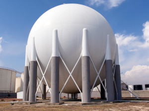 LNG tank